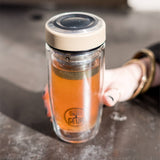 Premium Teeflasche mit Edelstahl Teesieb - handlich - Zeitsparend - 380ml - BEIGE - GEVA Vital